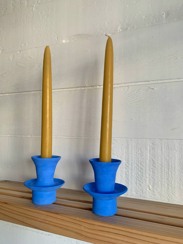 One tier short Electric Blue candle stick holders